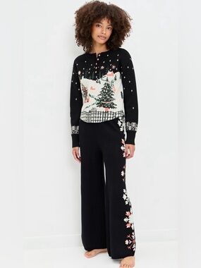 Free people dream whispers lounge set